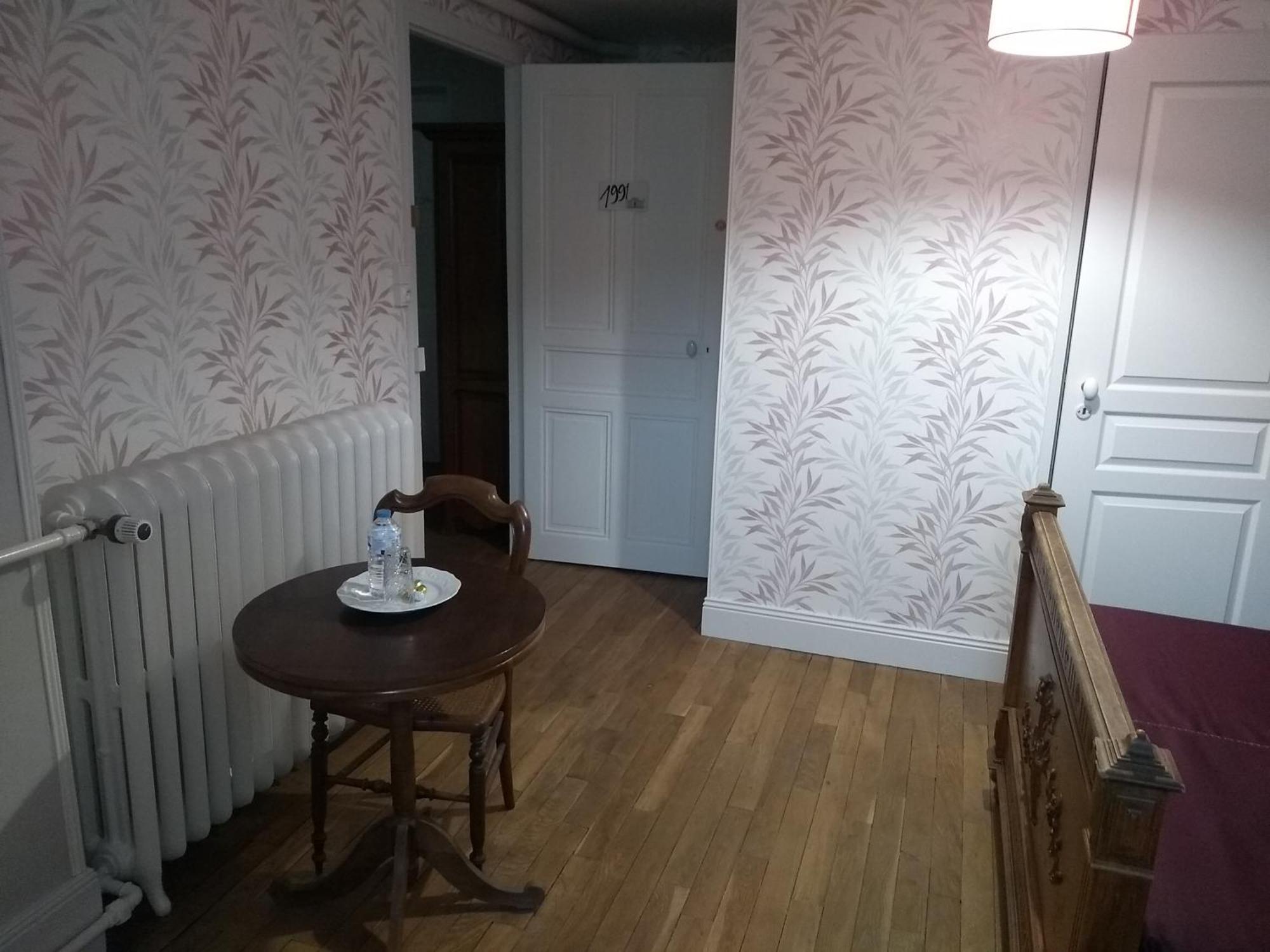 Bed and Breakfast Au Fil Du Temps Fougerolles-Saint-Valbert Exterior foto